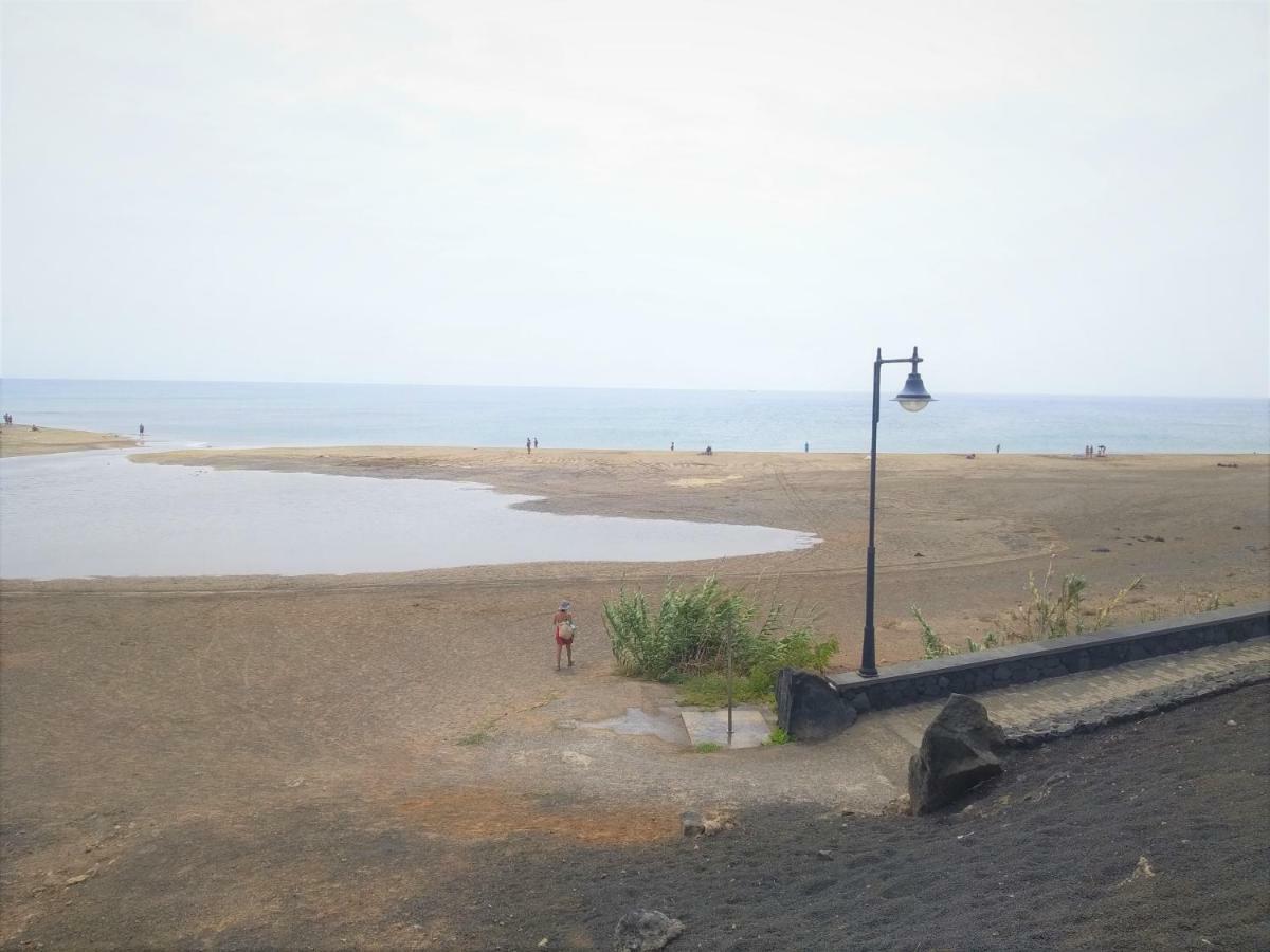 Apartamento Arena Y Sal Playa Honda  Luaran gambar